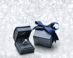 201014_lennon_jewelry